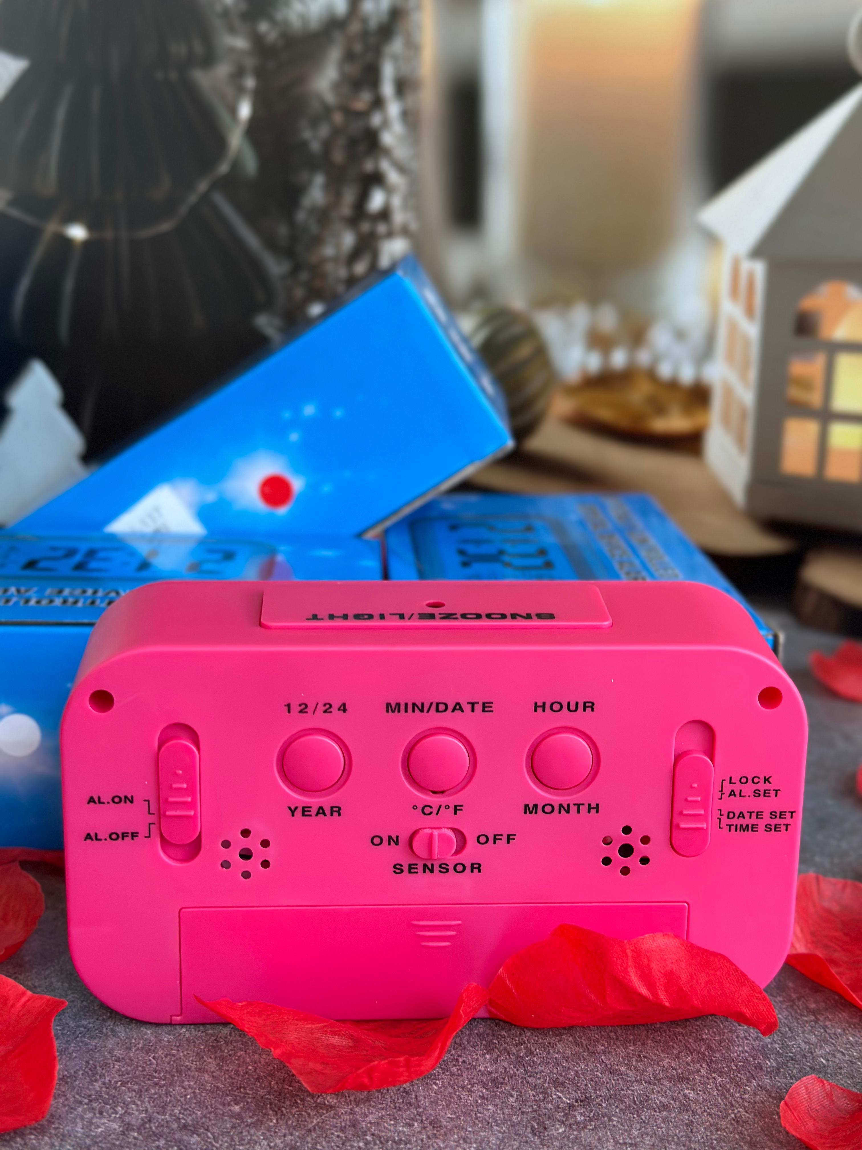 Pembe Dijital LCD Masa ve Çalar Saat