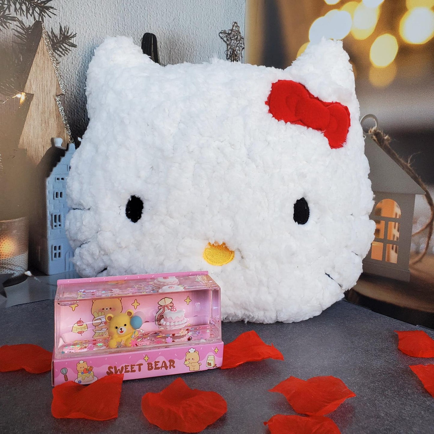 🎀✨ Hello Kitty Kafa Yastığı & Cam Süsü Seti | Sevimli ve Işıltılı Dekor Seti