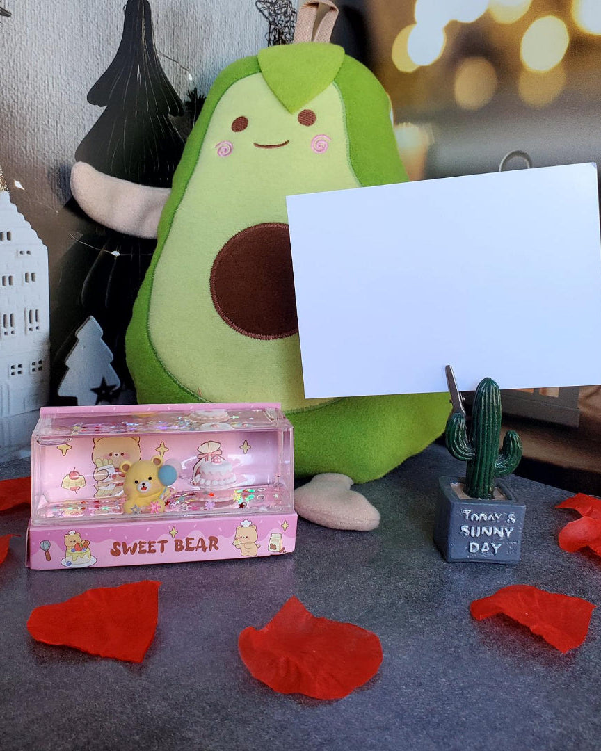 Avokadolu Yastık + Cam Süsü