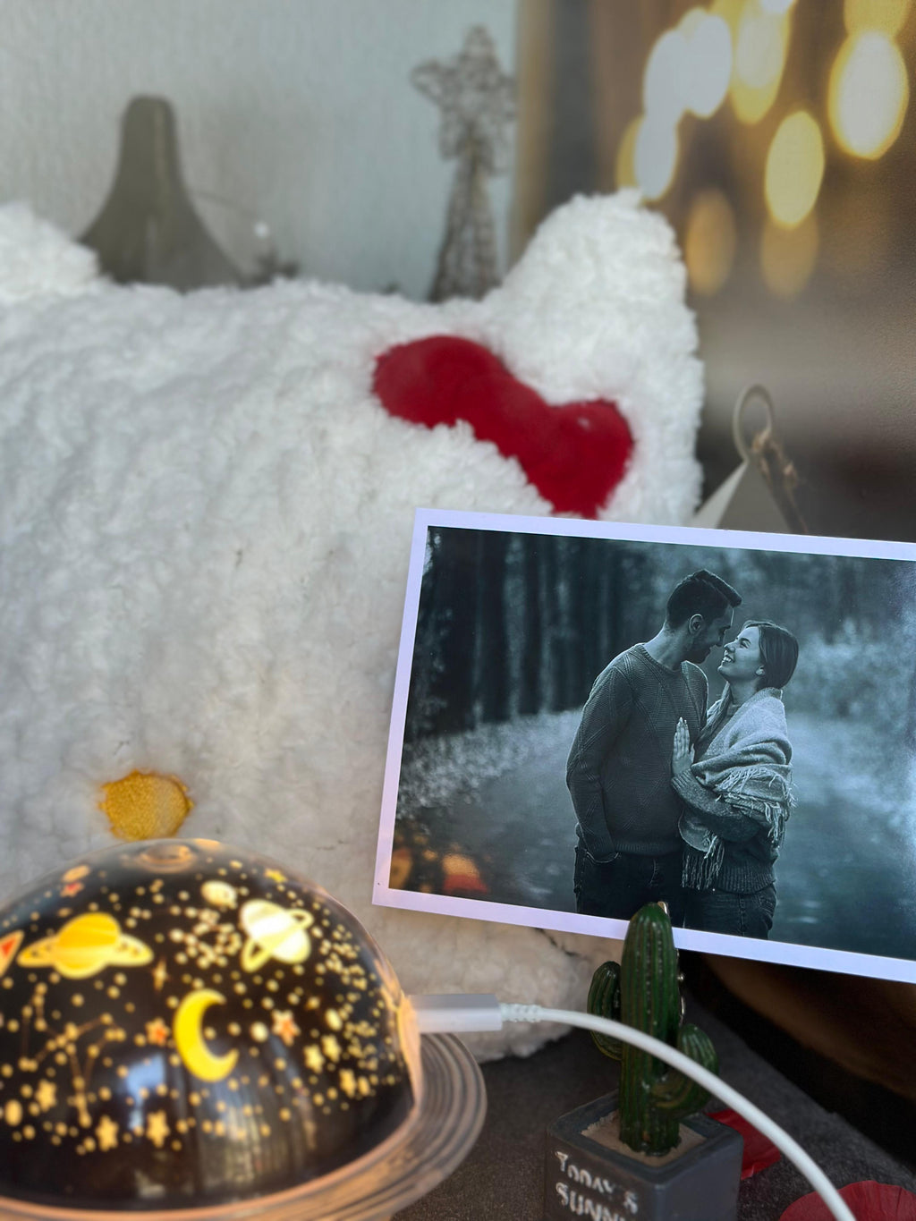 Kişiye Özel Tasarlanabilir Fotoğraf Çerçevesi, Nemlendirici ve Hello Kitty Yastık Seti