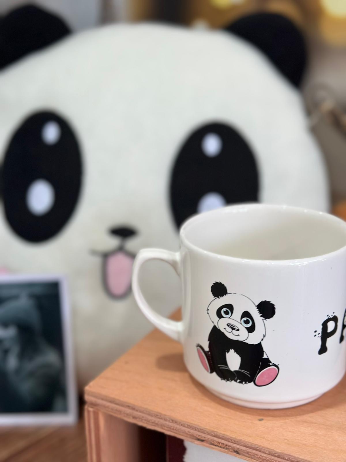Panda Kupa  Panda Peluş Yastık  Ahşap Mini Stand (veya Dekoratif Ahşap Kutu)  Fotoğraf Kartı