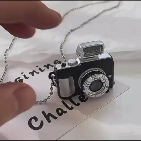 Fotoğraf Makinası Kolye Flaşlı